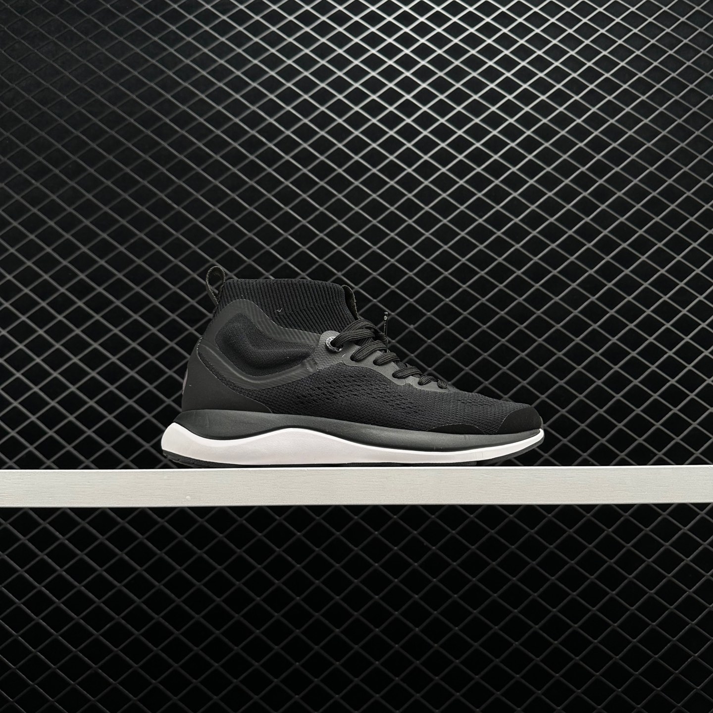 Lululemon Chargefeel Mid Workout Shoes - Black Anchor White