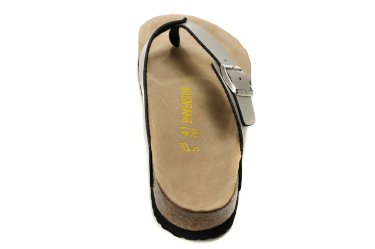 Birkenstock Birki Creamy White Leather Sandals - Stylish Comfort for Your Feet! Birkenstock Birki Creamy White Leather Sandals - Stylish Comfort for Your Feet!