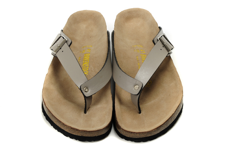 Birkenstock Birki Creamy White Leather Sandals - Stylish Comfort for Your Feet! Birkenstock Birki Creamy White Leather Sandals - Stylish Comfort for Your Feet!