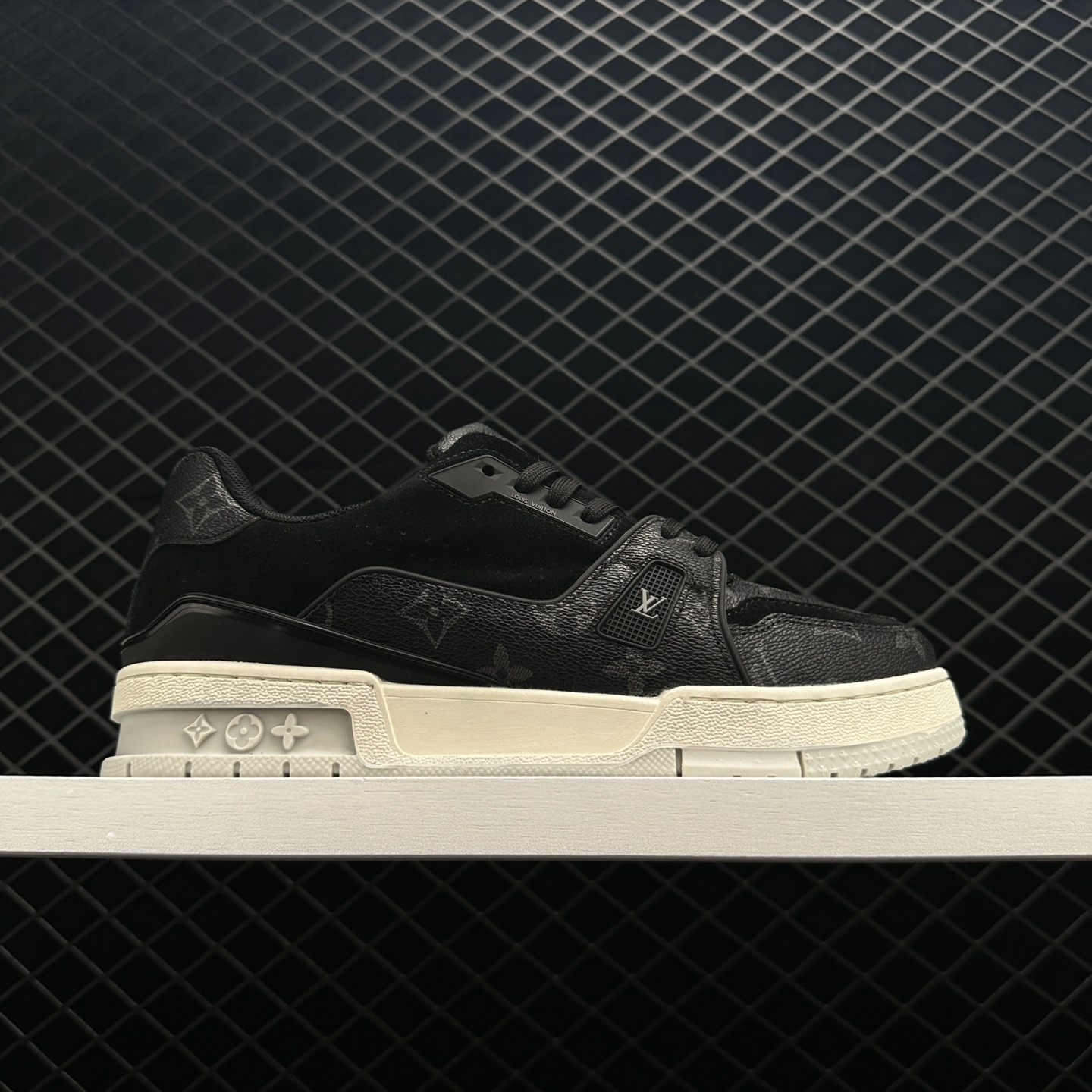 Step into Luxury: Louis Vuitton Gucci Shoes for Elevated Style | Top Selection