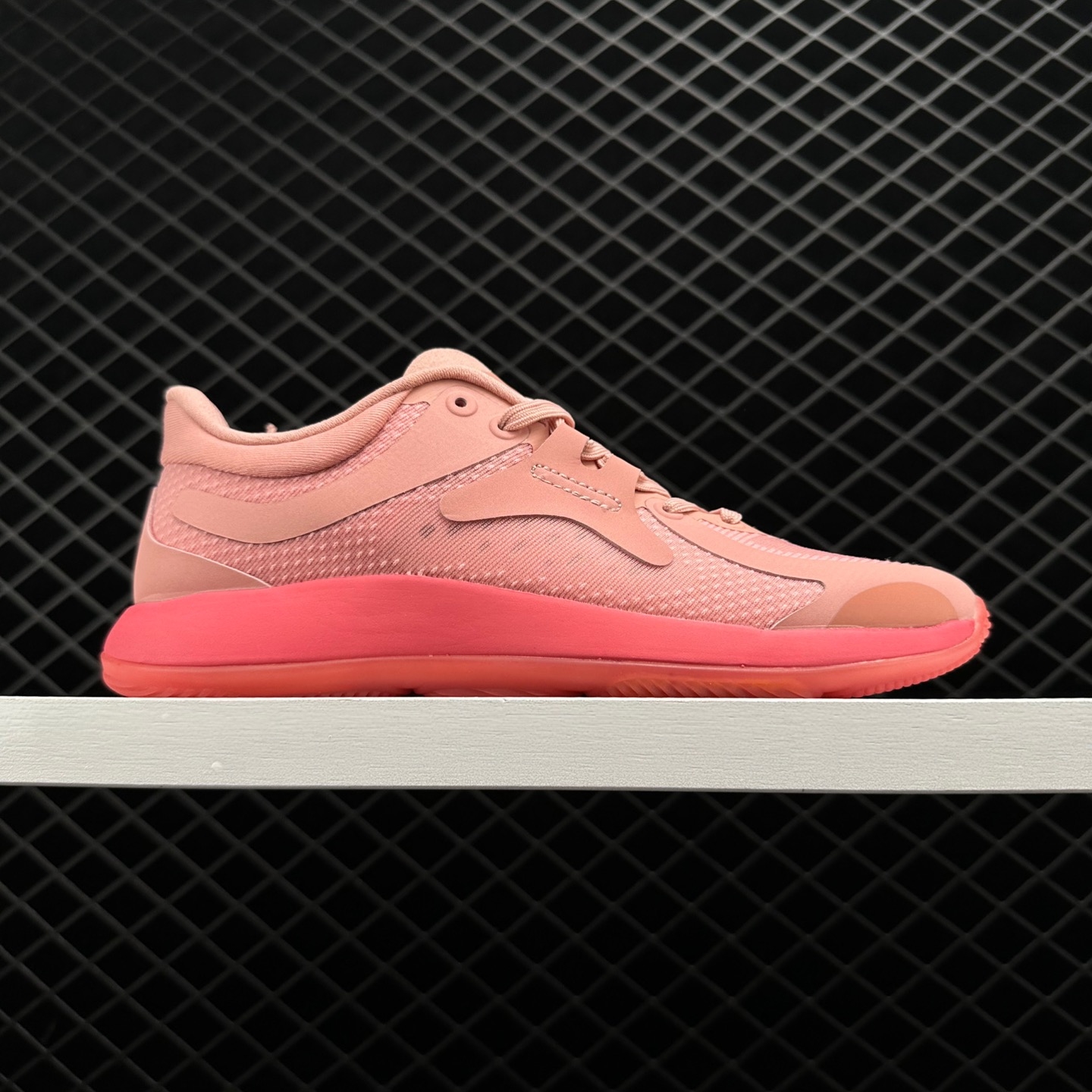 Lululemon Strongfeel Training Shoes - Tea Rose Pale Raspberry | Enhance Your Workout Performance